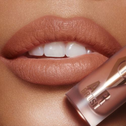 Charlotte Tilbury Airbrush Flawless Lip Blur Nude Blur