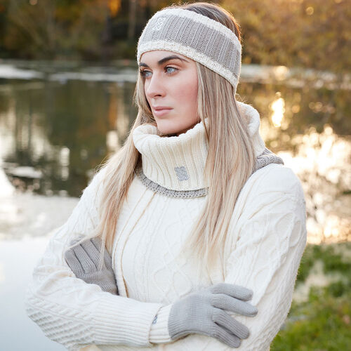 Patrick Francis Patrick Francis Taupe Cream Knit Gloves One Size
