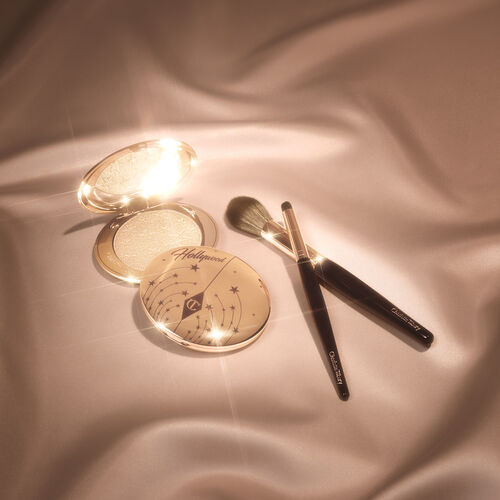 Charlotte Tilbury Hollywood Glow Glide Face Architect Highlighter Champagne Glow