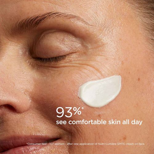 Clarins Nutri-Lumière Day Cream SPF15 50ml