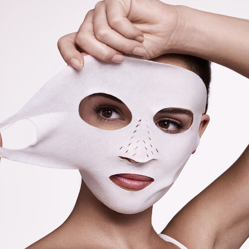 Charlotte Tilbury Instant Magic Facial Dry Sheet Mask