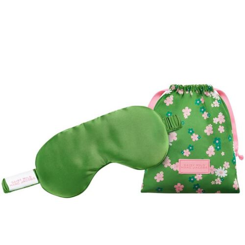 Marc  Jacobs Free Gift when you purchase 2 Marc Jacobs products*