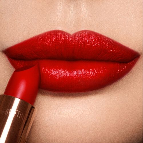 Charlotte Tilbury K.i.s.s.i.n.g Lipstick So Red