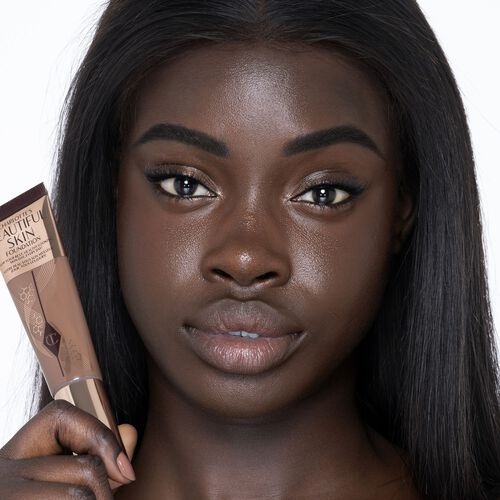 Charlotte Tilbury Charlotte's Beautiful Skin Foundation 17 Cool
