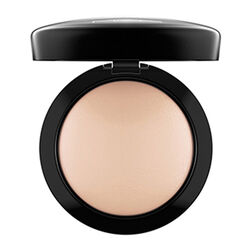 MAC Mineralize Skinfinish Natural Light Plus