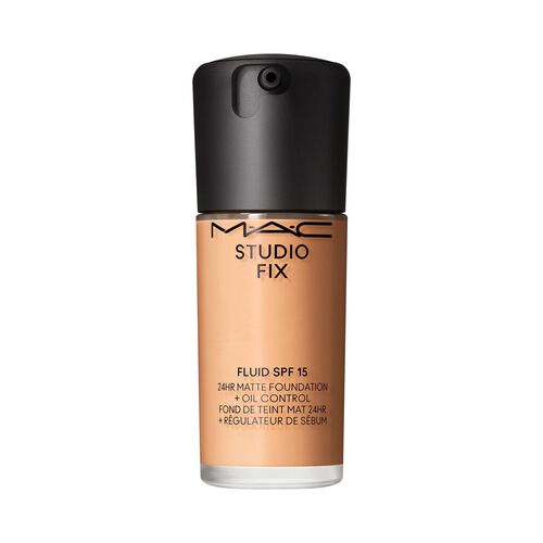 MAC Studio Fix Fluid SPF 15 24hr Matte Foundation + Oil Control C4.5