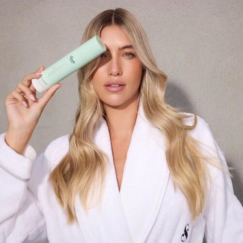 The Smooth Company Detangle Detangling & Heat Protect Spray 100ml