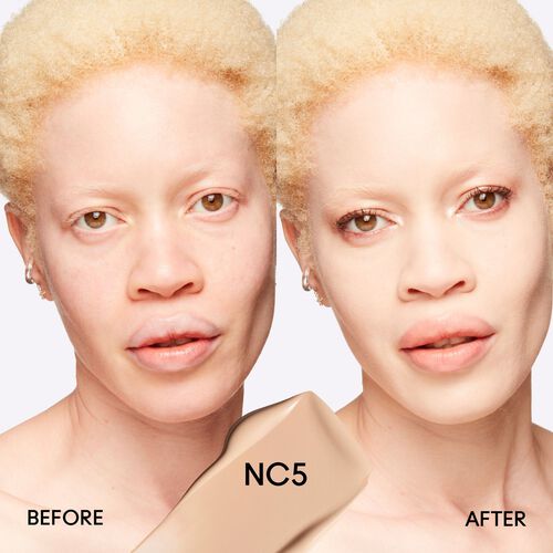 MAC Studio Fix Fluid SPF 15 24hr Matte Foundation + Oil Control NC5