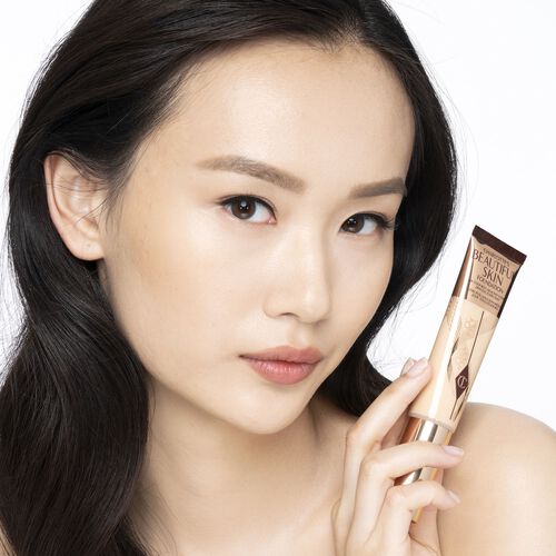 Charlotte Tilbury Charlotte's Beautiful Skin Foundation 2 Warm
