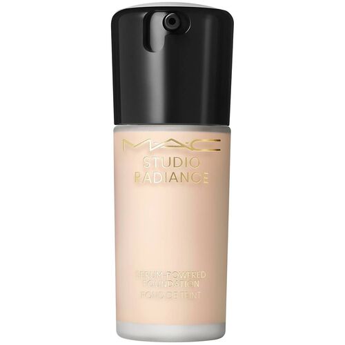 MAC Studio Radiance Serum-Powered Foundation NW11