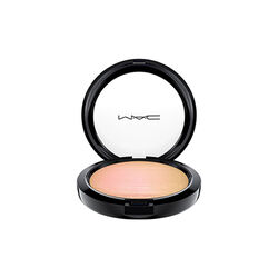 MAC Extra Dimension Skinfinish Show Gold