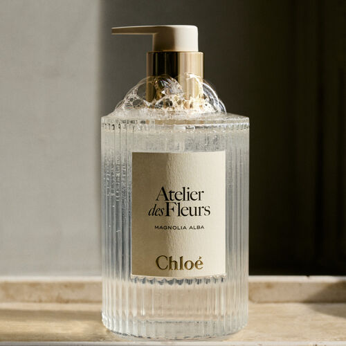 Chloe Atelier des Fleurs Magnolia Alba Perfumed Shower 300ml