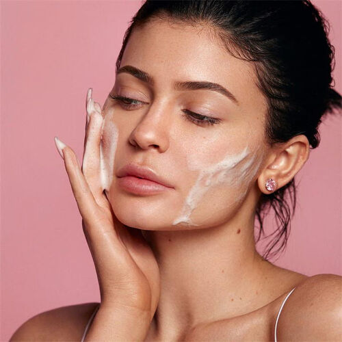 Kylie Foaming Face Wash 149ml