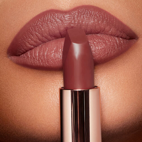 Charlotte Tilbury Matte Revolution Pillow Talk Medium