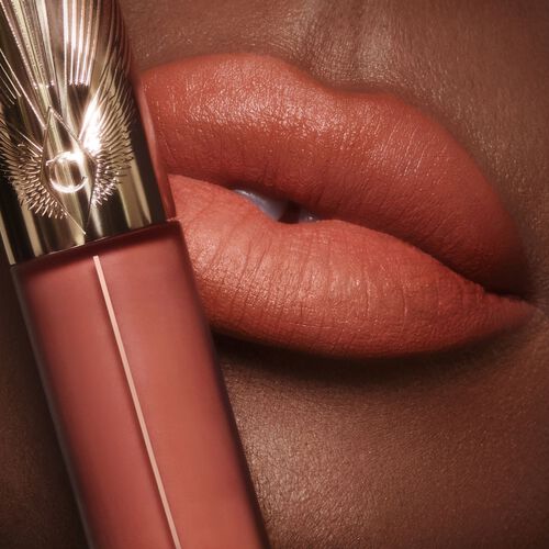 Charlotte Tilbury Airbrush Flawless Lip Blur Honey Blur
