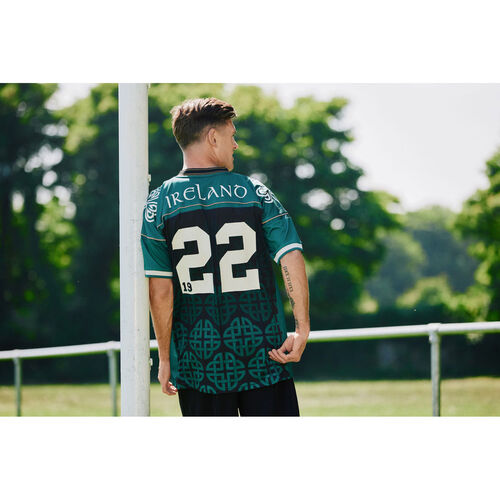 Lansdowne Adults Ireland Blackout Celtic Jersey – Green & Black XS