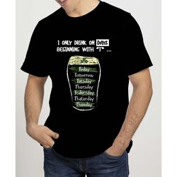 Fashion Flo Drinking Days T-Shirt S