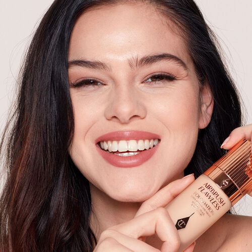 Charlotte Tilbury Airbrush Flawless Foundation Shade 4 Warm