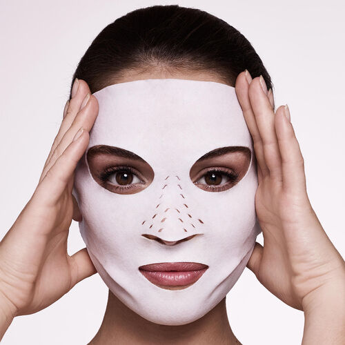 Charlotte Tilbury Instant Magic Facial Dry Sheet Mask