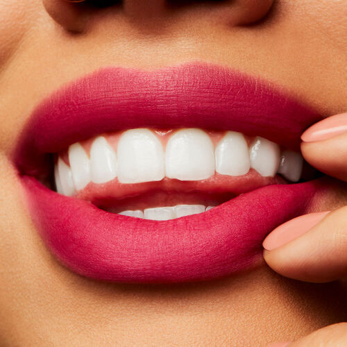 MAC Powder Kiss Liquid Lipcolour Make It Fashun!
