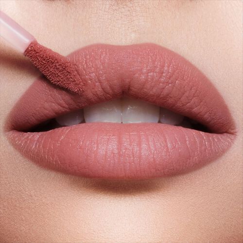 Charlotte Tilbury Airbrush Flawless Lip Blur Pillow Talk Blur