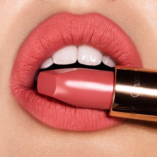 Charlotte Tilbury Matte Revolution Sexy Sienna