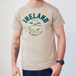 Traditional Craft Adults Into The Wild T-Shirt XS