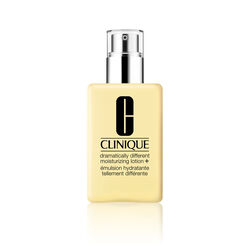 Clinique Dramatically Different™ Moisturizing Lotion+™ 200ml