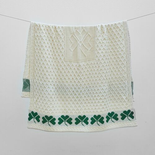 Aran Woollen Mills Shamrock Throw White