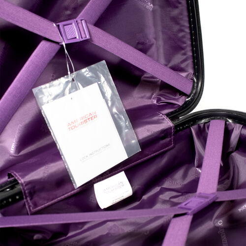 Get a free American Tourister suitcase worth €130 when you spend €100 on Bowmore Whiskey