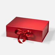 Free Gift Box when you spend €100 on Beauty!