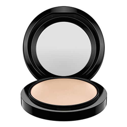 MAC Mineralize Skinfinish Natural Light Plus